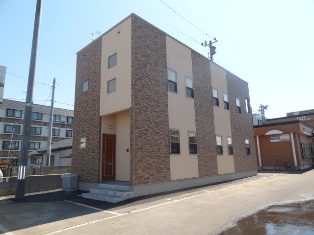 ウエストヴィレッジ　B